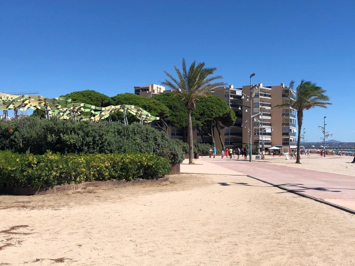 Pineda Beach 1A Linea De Mar & Parking La Pineda Exterior foto