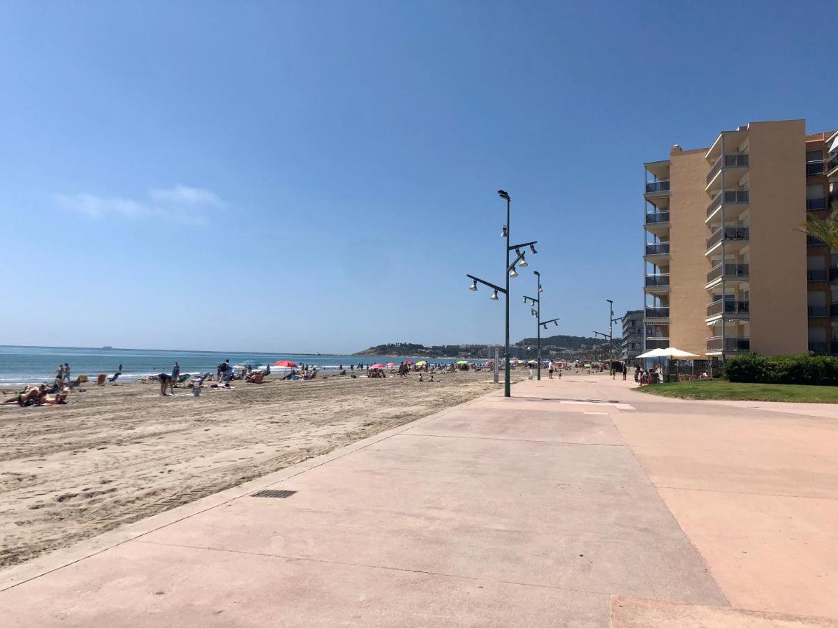 Pineda Beach 1A Linea De Mar & Parking La Pineda Exterior foto